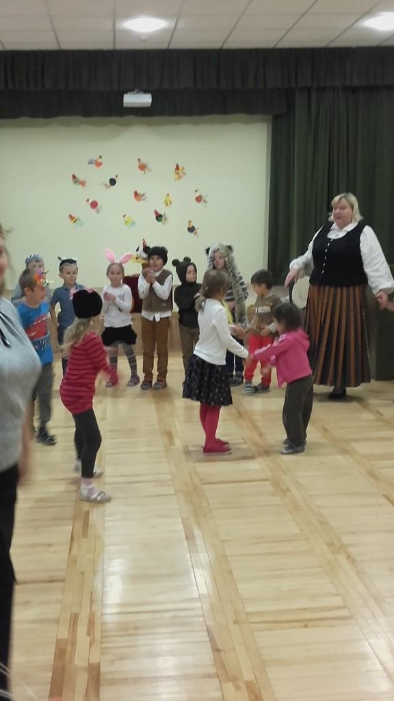 Mārtiņa gailīši dancīti veda