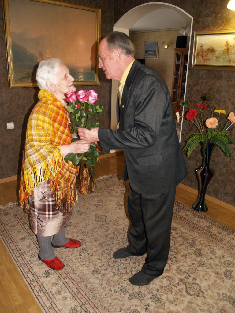 Viktorijai Kausiņai- 90