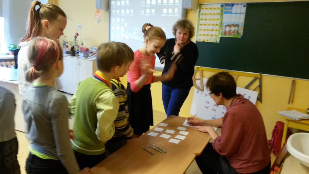 Staļģenes vidusskolas sākumskolas labāko projektu darbu skate.