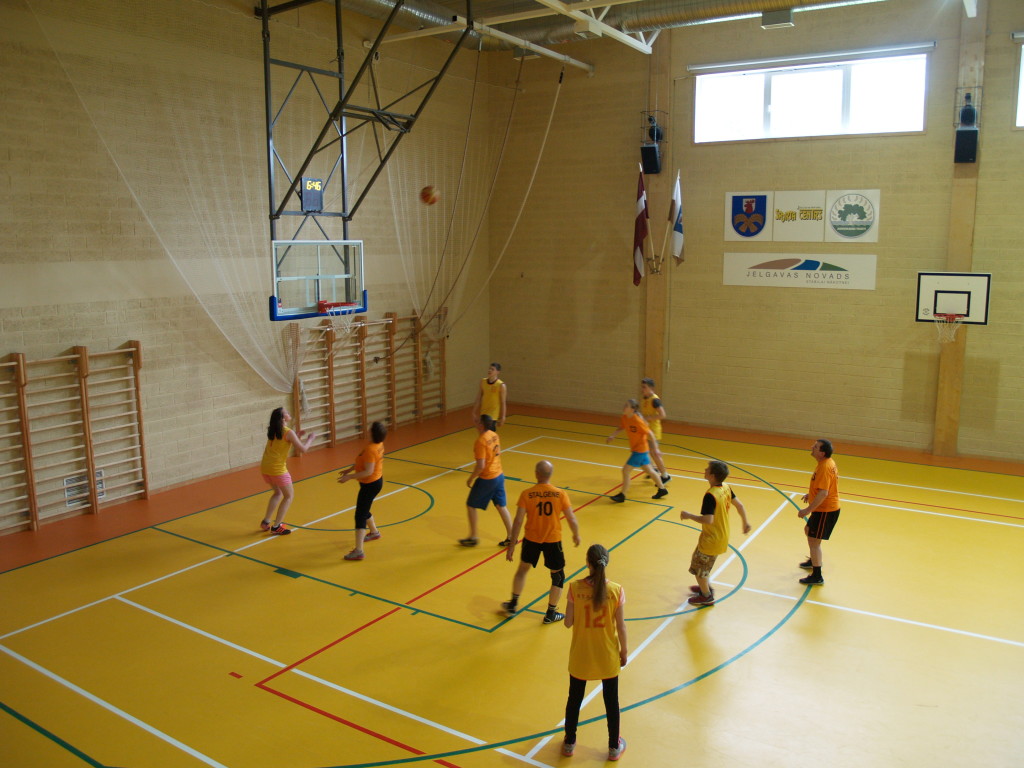 Basketbola sacensības 2015