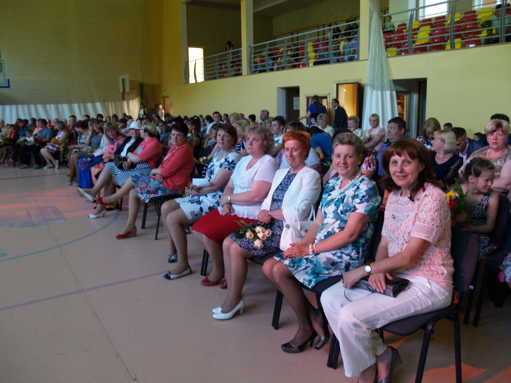 9. un 12.klašu izlaidums 2015