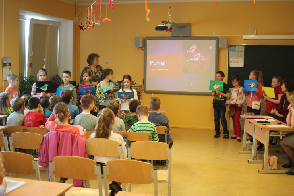Staļģenes vidusskolas 2.-4.klašu projektu darbu skate.
