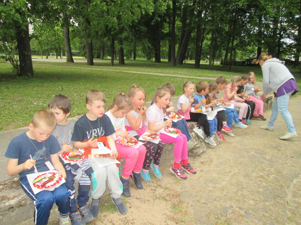 Sporta diena pirmsskolā.