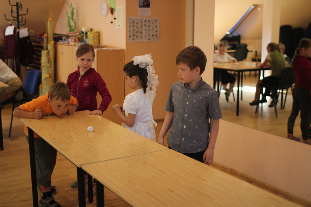 1.klase- ciemos pie mazpulku vadītājas!
