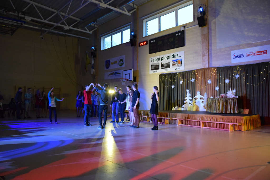5.-9.klašu Ziemassvētku pasākums