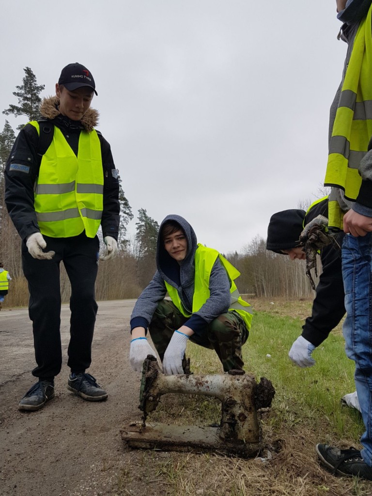 7.- 9.klašu skolēni talko!