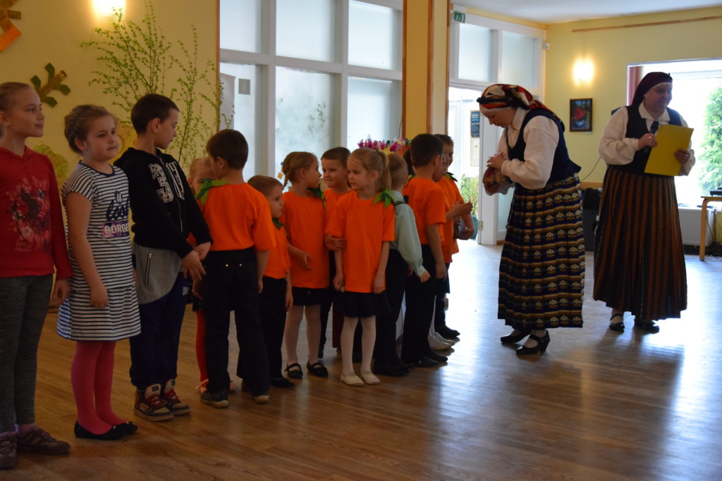 Lieldienu svinēšana “Līdumos”