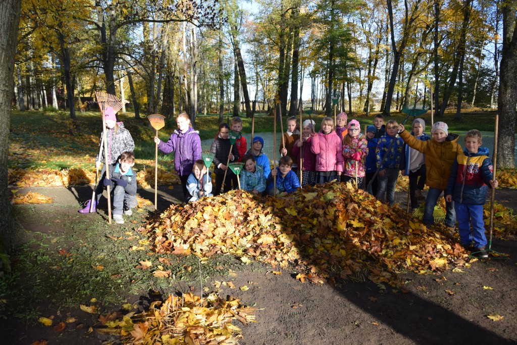 3.klase sakopj apkārtni!