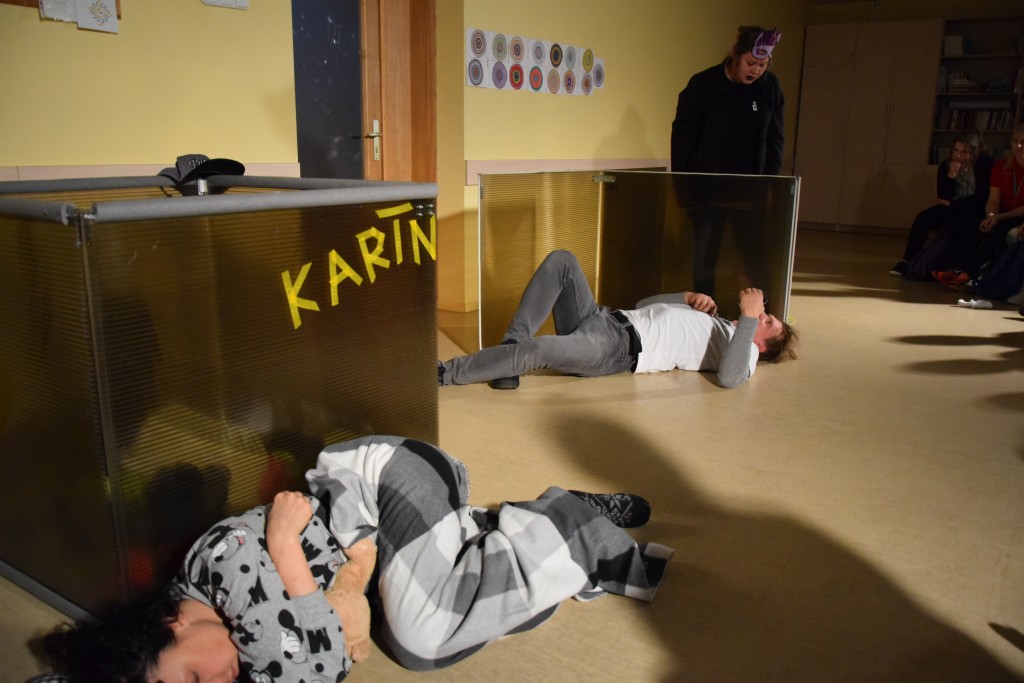 Vai otrā grupa mani dzird?