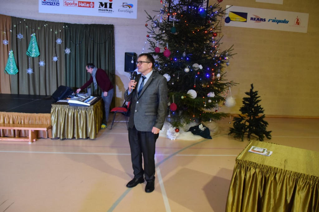 1.-4.klašu Ziemassvētku eglīte 2017