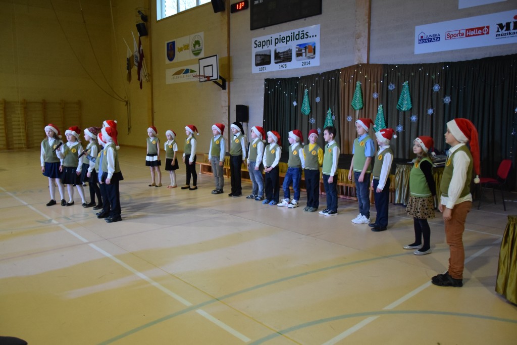1.-4.klašu Ziemassvētku eglīte 2017